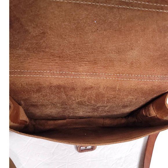 Hand Embroidered Sling Bag - FLOWERS - Picture 7 of 8